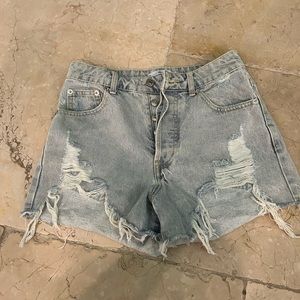 Adika denim shorts light wash ripped size small
